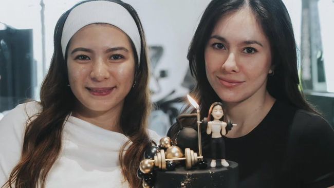 Surat Wulan Guritno untuk Shaloom yang Ultah ke-28: Dunia Milikmu untuk Ditaklukkan
