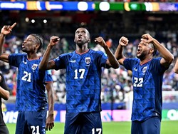 Soccer Football - FIFA World Cup 2026 - Group H - Cape Verde v Saudi Arabia - Houston Stadium, Houston, Texas, U.S. - June 26, 2026 Cape Verde players celebrate after the match as they qualify for the knockout stages of the World Cup IMAGN IMAGES via