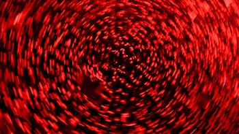 Muslim Syiah Iran mengikuti ritual berkabung menjelang Asyura  pada 24 Juni 2026. Ini merupakan hari paling suci dalam kalender Muslim Syiah, di Teheran, Iran. (Picture taken with a slow shutter speed. Majid Asgaripour/WANA (West Asia News Agency) vi