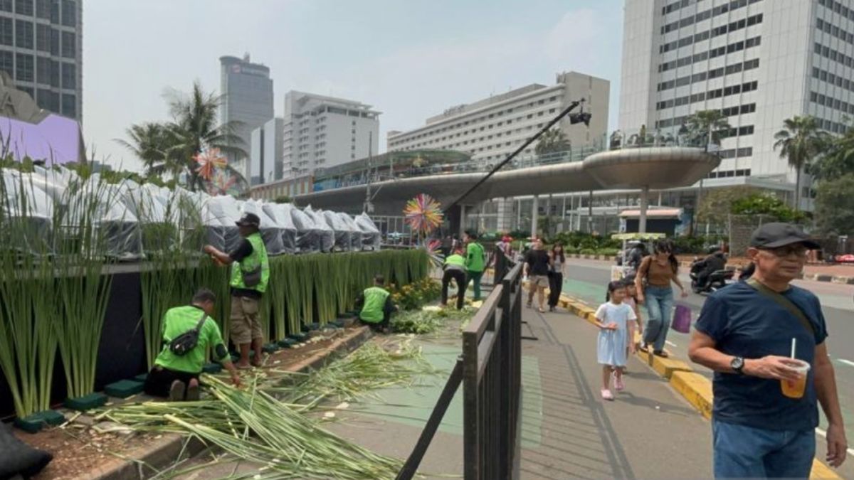 Puncak HUT Jakarta Sabtu Ini, Warga Mulai Padati Kawasan Bundaran HI