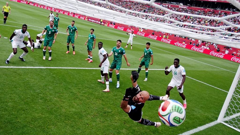 FOTO: Senegal Mengamuk Hajar Irak 5-0, Lolos ke 32 Besar Piala Dunia