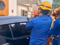 Balita 1,5 Tahun Terkunci dalam Mobil di Cibinong Bogor, Ortu Panggil Damkar