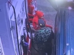 Gegara Barcode BBM, Pria Ini Tampar Wanita Petugas SPBU di Malang