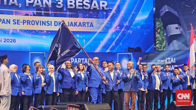 Ketua Umum Partai Amanat Nasional (PAN) Zulkifli Hasan melantik pengurus Dewan Pimpinan Wilayah (DPW) dan Dewan Pimpinan Daerah (DPD) PAN se-DKI Jakarta periode 2024-2029.