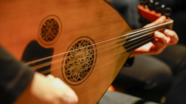 Alat Musik Oud Gaza