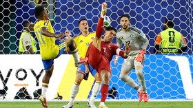 Soccer Football - FIFA World Cup 2026 - Group K - Colombia v Portugal - Miami Stadium, Miami Gardens, Florida, U.S. - June 27, 2026
Portugal's Cristiano Ronaldo attempts to shoot at goal REUTERS/Marco Bello     TPX IMAGES OF THE DAY
