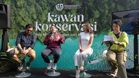 Konservasi Indonesia (KI) secara resmi meluncurkan program "Kawan Konservasi," sebuah inisiatif penggalangan dukungan pelestarian alam berbasis masyarakat yang membuka ruang luas bagi individu maupun korporasi untuk berkontribusi secara nyata dalam m