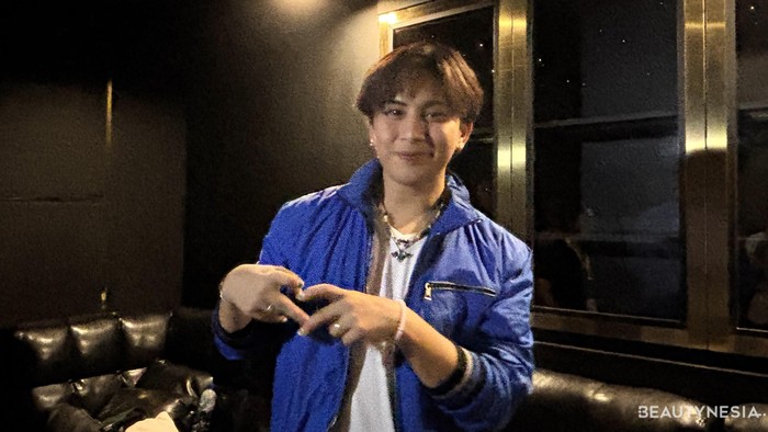 MAKI cerita membawa album “Kolorcoaster” dari Filipina ke Indonesia hingga tantangannya sebagai penyanyi