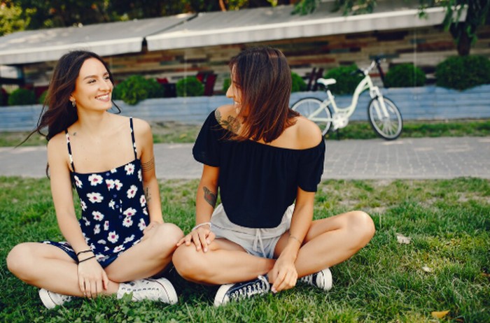 Libra, Scorpio, dan Sagittarius memiliki peluang besar untuk memperluas relasi sekaligus meningkatkan kualitas diri. Ketelitian dalam mengambil keputusan akan membantu mereka menghindari kesalahan yang tidak perlu./ Foto: magnific.com/prostooleh
