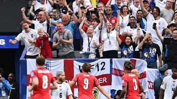 Soccer Football - FIFA World Cup 2026 - Group L - Panama v England - New York/New Jersey Stadium, East Rutherford, New Jersey, U.S. - June 27, 2026 England's Harry Kane celebrates scoring their second goal REUTERS/Dylan Martinez