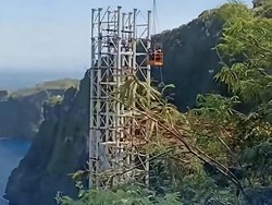 Proyek Lift Kaca di Nusa Penida Viral Lagi, Pemkab Bilang Apa?