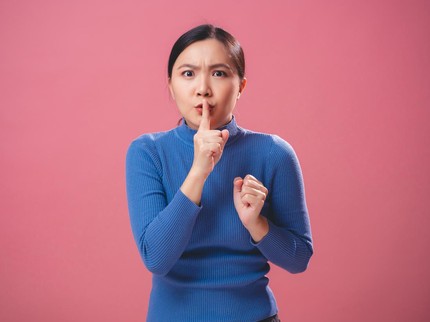 7 Cara Mengenali Kepribadian Orang yang Sangat Tertutup, Utamakan Jaga Privasi