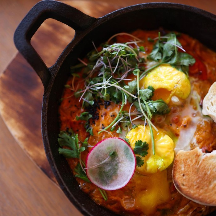 Ilustrasi shakshuka