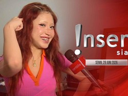 Insert Siang: Baila No Na Makan di Warteg, Outfit Nyentrik Naykilla saat Manggung