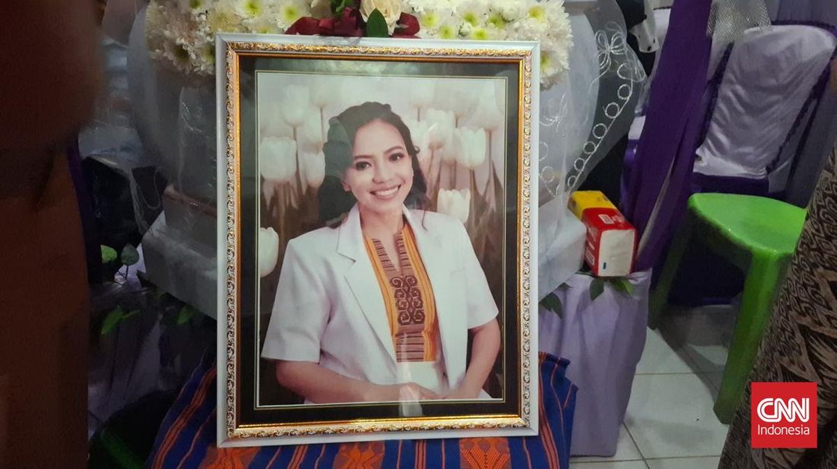 Dokter Icha Dimakamkan Hari Ini, Ratusan Pelayat Padati Rumah Duka
