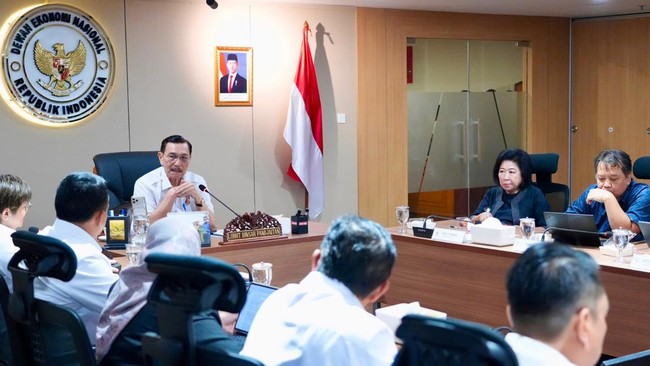 Luhut Bilang Rp120 T Belanja Pangan MBG Belum Dirasakan Petani-UMKM