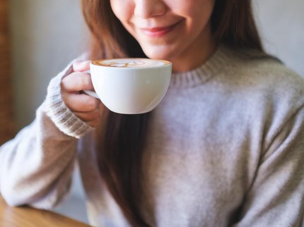 Orang yang Minum Kopi di Pagi Hari Cenderung Lebih Bahagia Menurut Penelitian