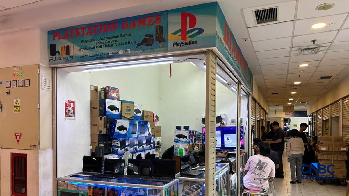 Pusingnya Penjual PS di Glodok, Sampai Kurangi Stok-Buka Toko Online