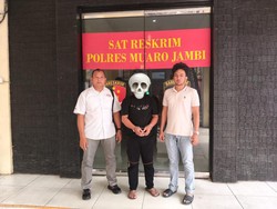 Penjaga Sekolah yang Cabuli Siswi SLB Muaro Jambi Ditangkap di Jember
