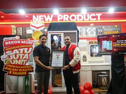 Importa Raih Rekor MURI atas Penjualan 1 Juta Lemari Pakaian Besi dalam 5 Tahun