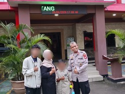 Respons Cepat Polisi Temukan Bocah 8 Tahun yang Terpisah dari Ibu di HI