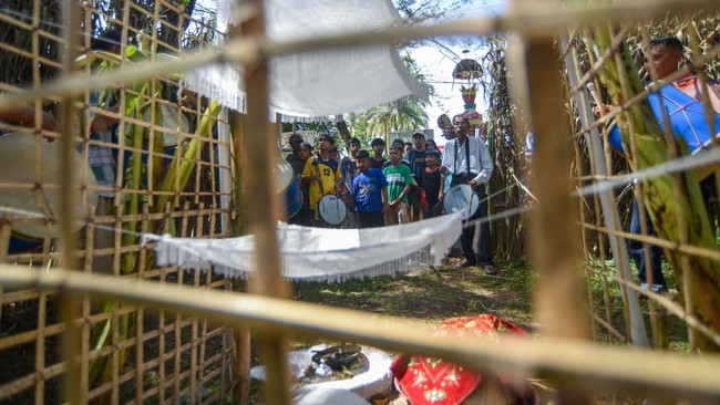Tradisi Ritual Hoyak Tabuik di Pariaman