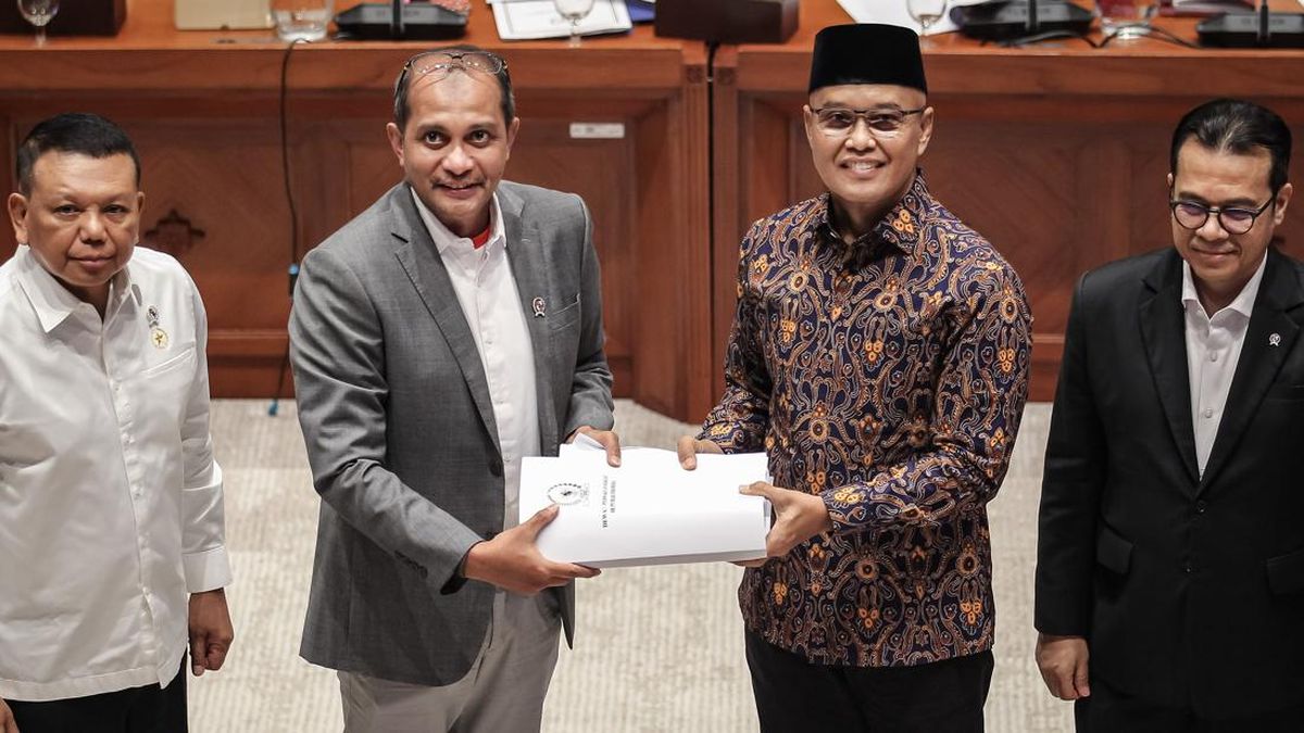 Serahkan DIM ke Pemerintah, DPR Resmi Bahas RUU Ketahanan Siber