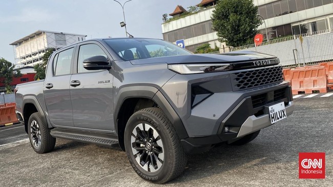 New Toyota Hilux masih dipercaya menggunakan mesin diesel 1GD-FTV 2.800 cc yang telah ditingkatkan menjadi 201 hp dan torsi 500 Nm.