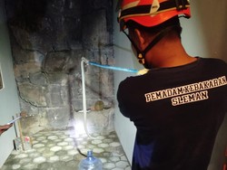 Waduh, Rumah Eross Sheila on 7 Disatroni Ular Kobra!