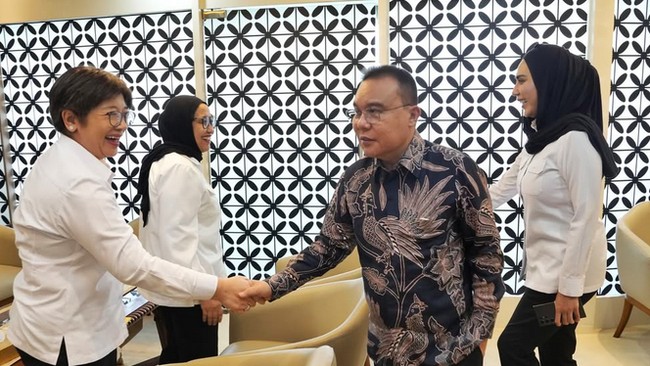 Dasco Pimpin Rapat dengan Bos BGN Bahas MBG, Tegaskan Peran DPR RI