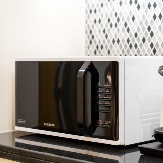 4 Makanan yang Tidak Boleh Masuk Microwave, Ada yang Bisa Meledak!
