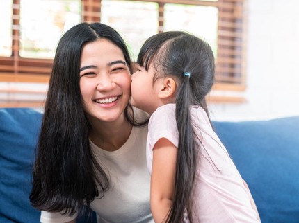 5 Bahasa Cinta Anak yang Penting Diketahui Orang Tua