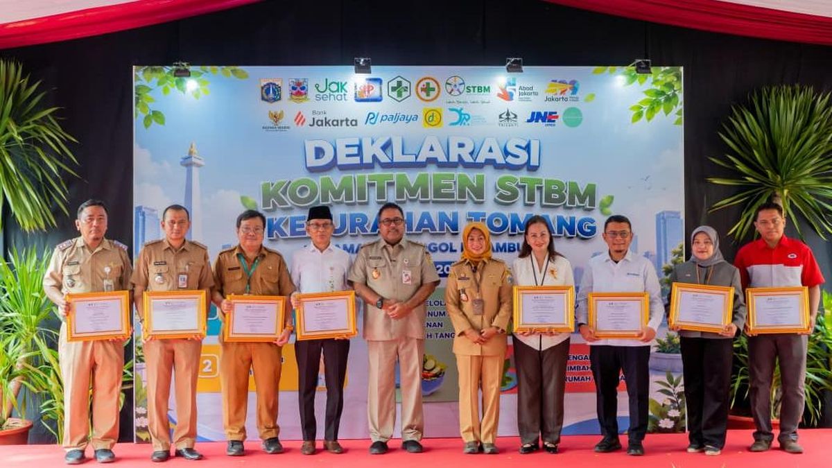 Bank Jakarta Dukung Deklarasi STMB, Berikan 1 MCK Komunal di Jakbar