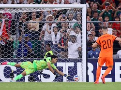 Soccer Football - FIFA World Cup 2026 - Round of 32 - Netherlands v Morocco - Estadio Monterrey, Monterrey, Mexico - June 29, 2026 Netherlands' Teun Koopmeiners scores a penalty during the penalty shootout REUTERS/Eloisa Sanchez