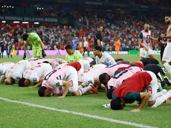 Soccer Football - FIFA World Cup 2026 - Round of 32 - Netherlands v Morocco - Estadio Monterrey, Monterrey, Mexico - June 29, 2026
Morocco players celebrate after the penalty shootout as Morocco qualify for the round of 16 stage of the World Cup REU