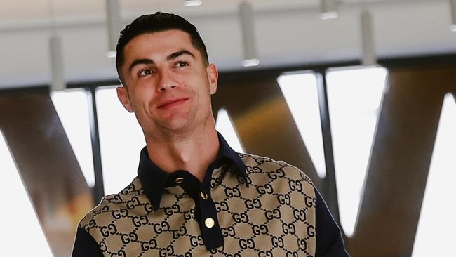 Dulu Nunggu Sisa Burger, Kini Cristiano Ronaldo Jadi Miliarder