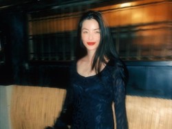 Siapakah Emi Aramaki yang Dikabarkan sebagai Istri Baru Vanness Wu?