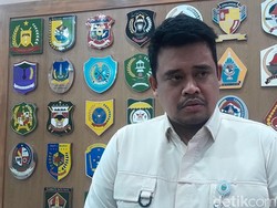 Pungli Masih Terjadi di Wisata Sidebuk-debuk, Gubsu Bobby Minta Polisi Tangkap