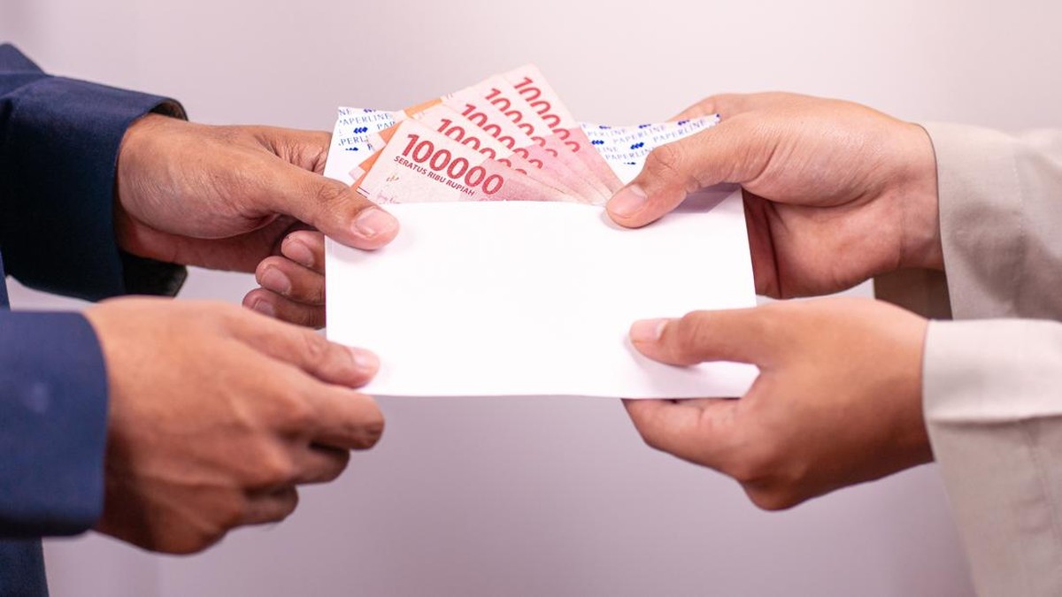 Rupiah Dibuka Rp18.128 per Dolar AS