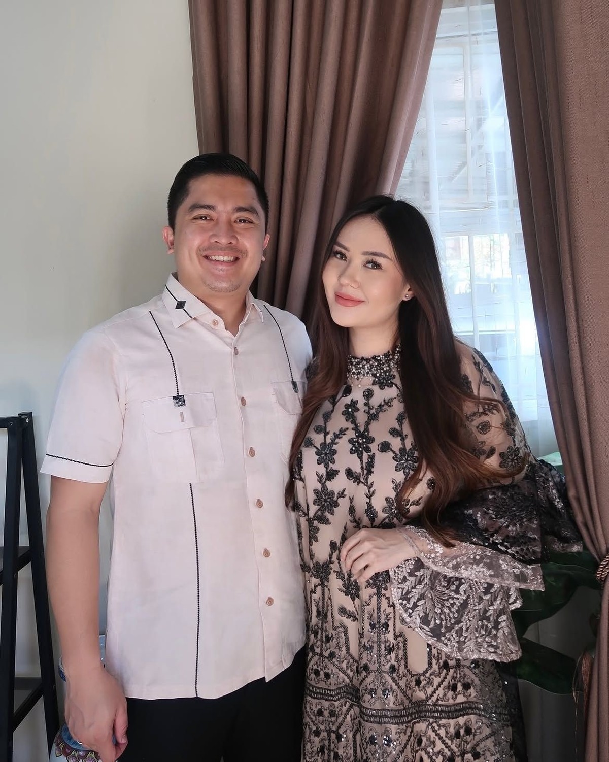 Sarah Gibson dan Suami
