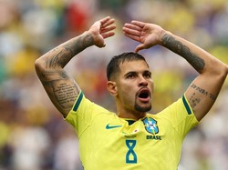 Soccer Football - FIFA World Cup 2026 - Round of 32 - Brazil v Japan - Houston Stadium, Houston, Texas, U.S. - June 29, 2026 Brazil's Bruno Guimaraes reacts REUTERS/Phil Noble