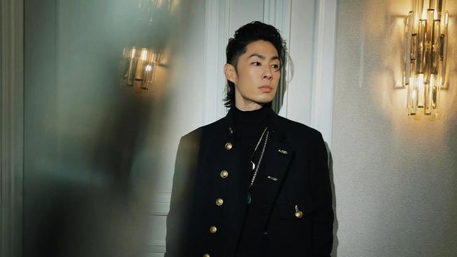 8 Tahun Menduda, Potret Vaness Wu Pamer Cincin Resmi Menikah Lagi