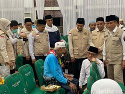 Wamenhaj Lepas Pemulangan Jemaah Haji Aceh Kloter Terakhir ke Daerah