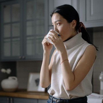 5 Minuman yang Baik Dikonsumsi di Pagi Hari untuk Bikin Kulit Glowing