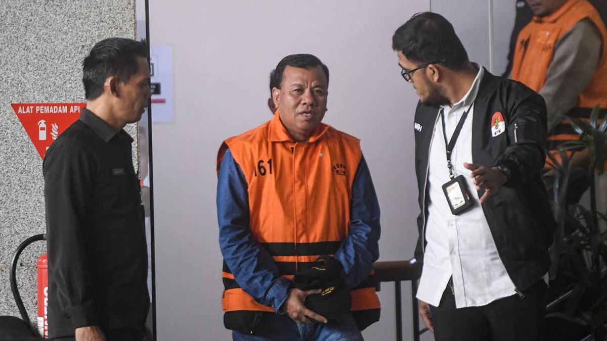 Jejak Land Cruiser Rp2 Miliar di Balik Kasus Suap Bupati Kuansing
