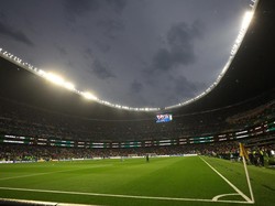 Soccer Football - FIFA World Cup 2026 - Round of 32 - Mexico v Ecuador - Estadio Azteca, Mexico City, Mexico - June 30, 2026 General view inside the stadium as the match is delayed due to adverse weather REUTERS/Raquel Cunha