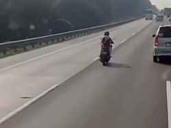 Pemotor Nyasar Masuk Tol Cikampek gara-gara Salah Baca Aplikasi Peta