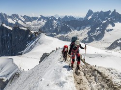 Waspada, Perubahan Iklim Jadi Pemicu Longsor Terbanyak di Mont Blanc