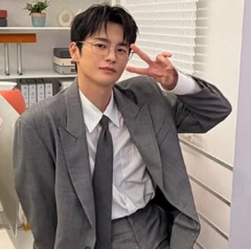 4 Drakor Seru yang Dibintangi Seo In Guk Selain See You at Work Tomorrow