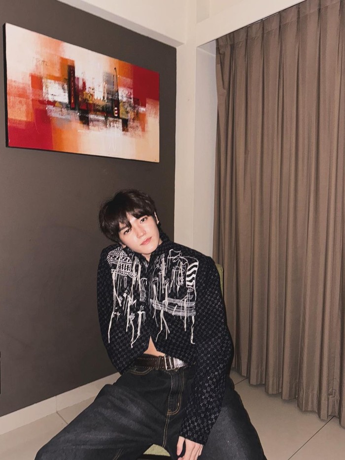 Lee Tae Yong atau Taeyong merupakan anggota boy group NCT sekaligus solois yang lahir pada 1 Juli 1995. Yup, Taeyong resmi berulang tahun hari ini./ Foto: instagram.com/taeoxo_nct